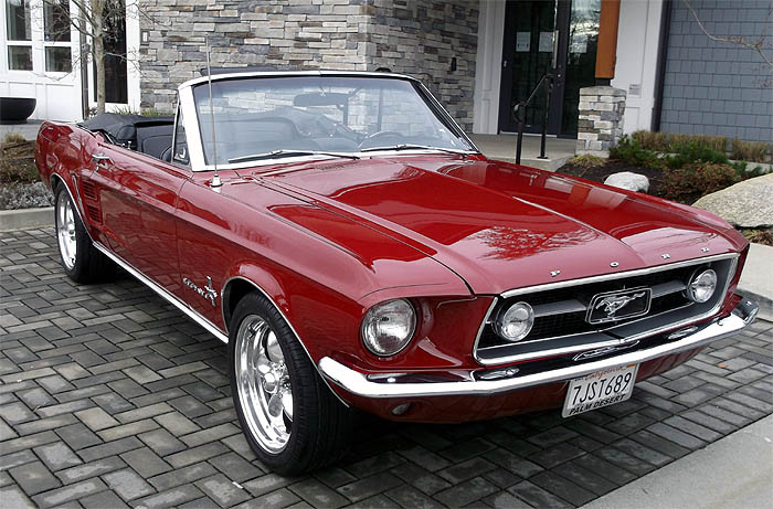 Burger stille Clip sommerfugl 1967 Mustang Convertible Red Wrock